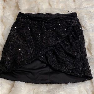 Sequence skirt